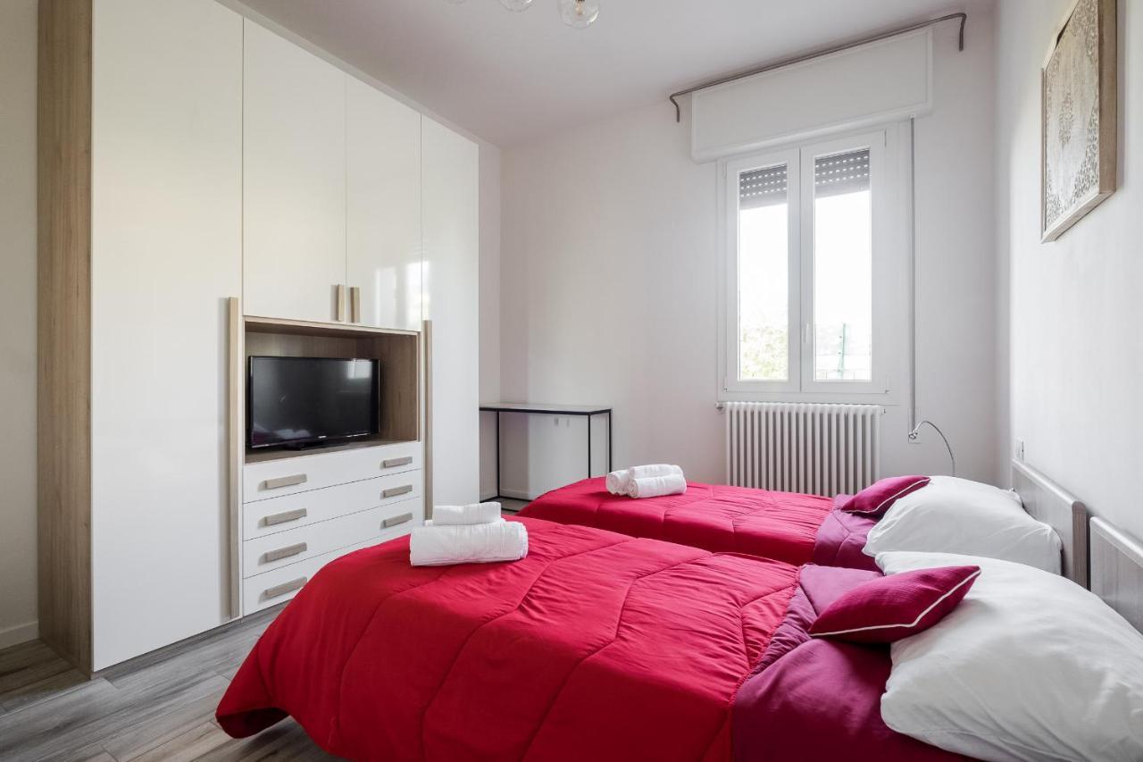 Bologna Accommodation - Fiera - Self Checkin - 24H Экстерьер фото